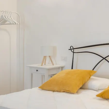 Intera Casa Centralissima A 100 Mt Dal Parcheggio בית הארחה 3*