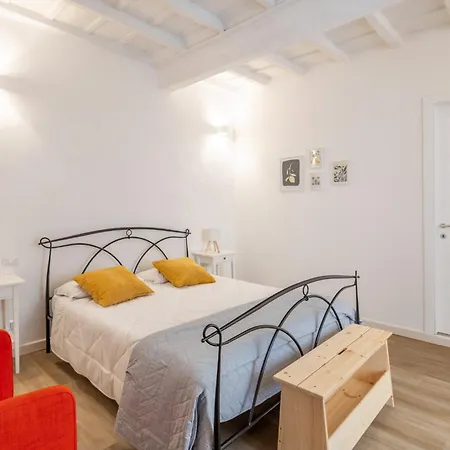 Work & 3* Viterbo